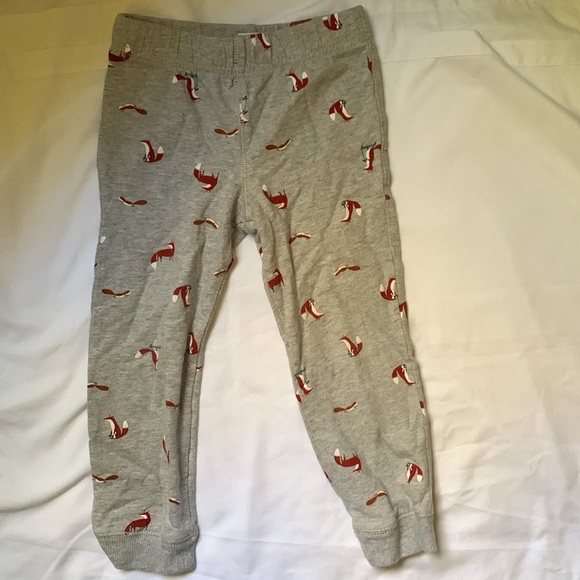 Adorable 4t fox sweatshirt with matching sweatpants - Picture 4 of 7